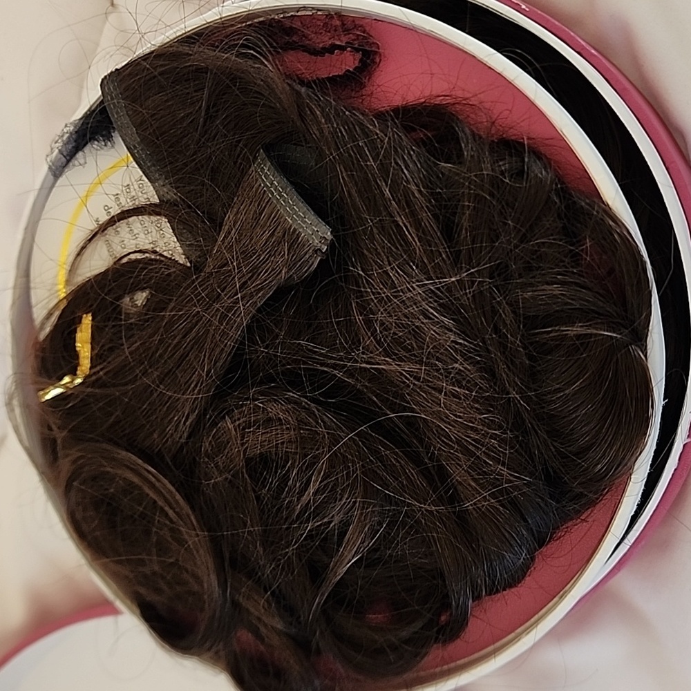 Hair extensions - Picture 4 of 4